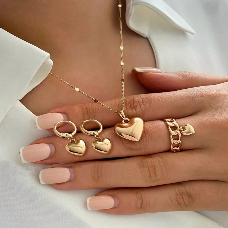 Vintage Love Heart Pendant Set